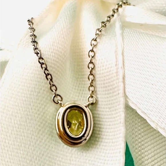 Sold ♥️Authentic Tiffany soleste fancy yellow Diamond.♥️ - Picture 4 of 14